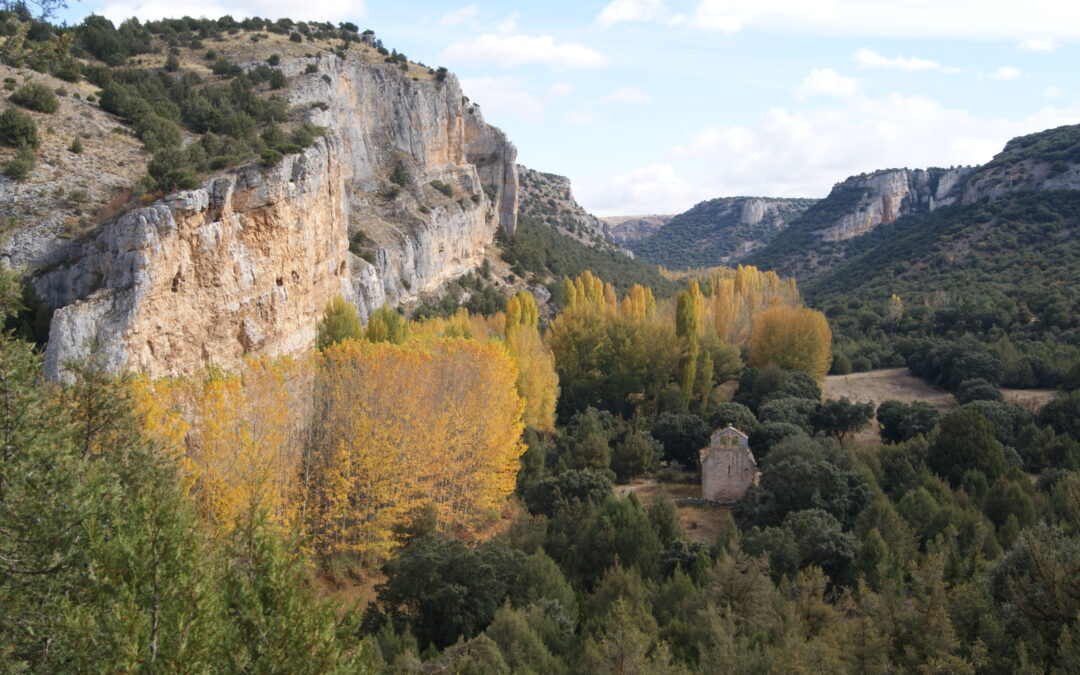 Jornada Senderista para Administradores de Fincas de Madrid: Las Hoces del Río Riaza